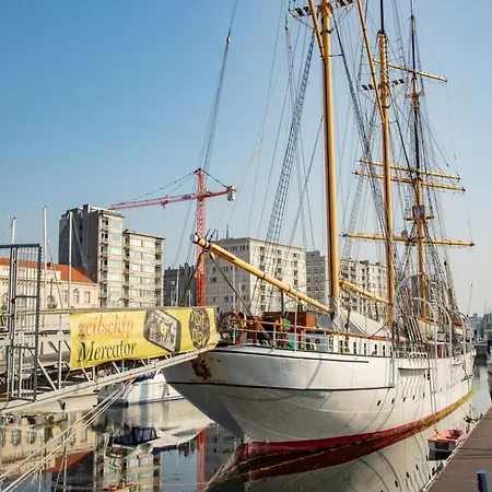 Cozy Near The * Oostende